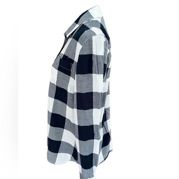 Tommy Hilfiger navy blue and white checked button front shirt, 100% cotton sz M - Picture 3 of 5